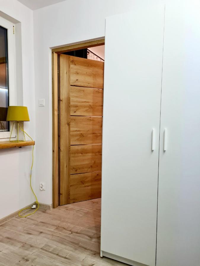 Apartament Walbrzych / Piaskowa Gora Luaran gambar